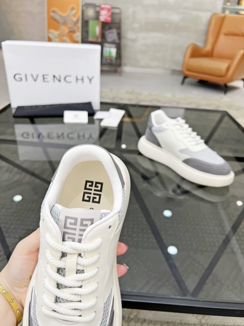 Givenchy Sneakers